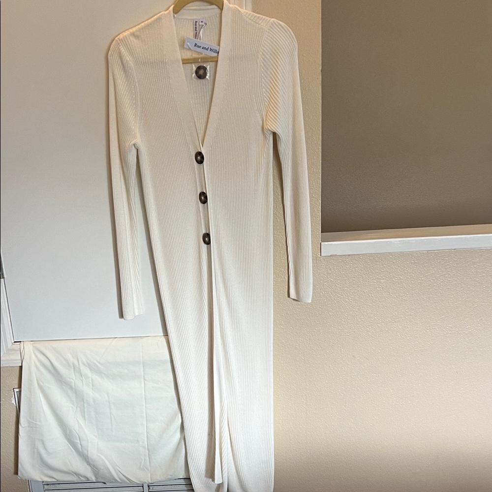 Women's Cream Cardigan Sweater